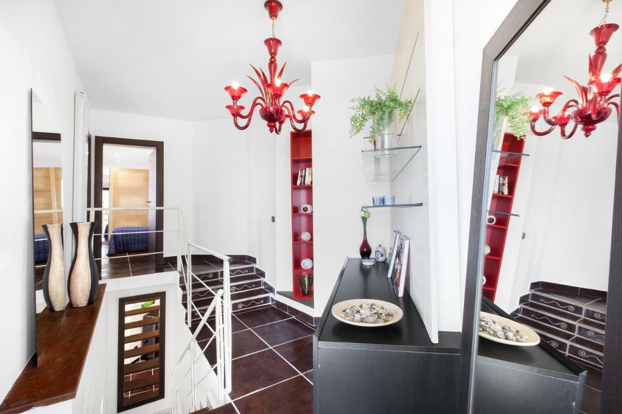 Amore Rentals - Casa Augusta A Sorrento Ngoại thất bức ảnh